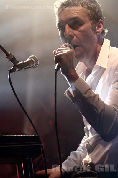 BAXTER DURY - 2011-09-23 - PARIS - Point Ephemere - 